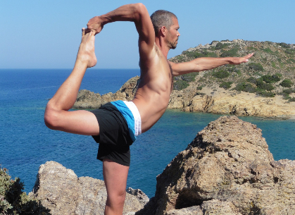 03 – 10 October 2026 | Meni Farkash